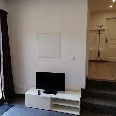 Maison Duplex & Appartement Sur Cour ラ・フェルテ・ゴシェ エクステリア 写真