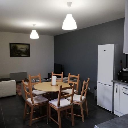Maison Duplex & Appartement Sur Cour ラ・フェルテ・ゴシェ エクステリア 写真