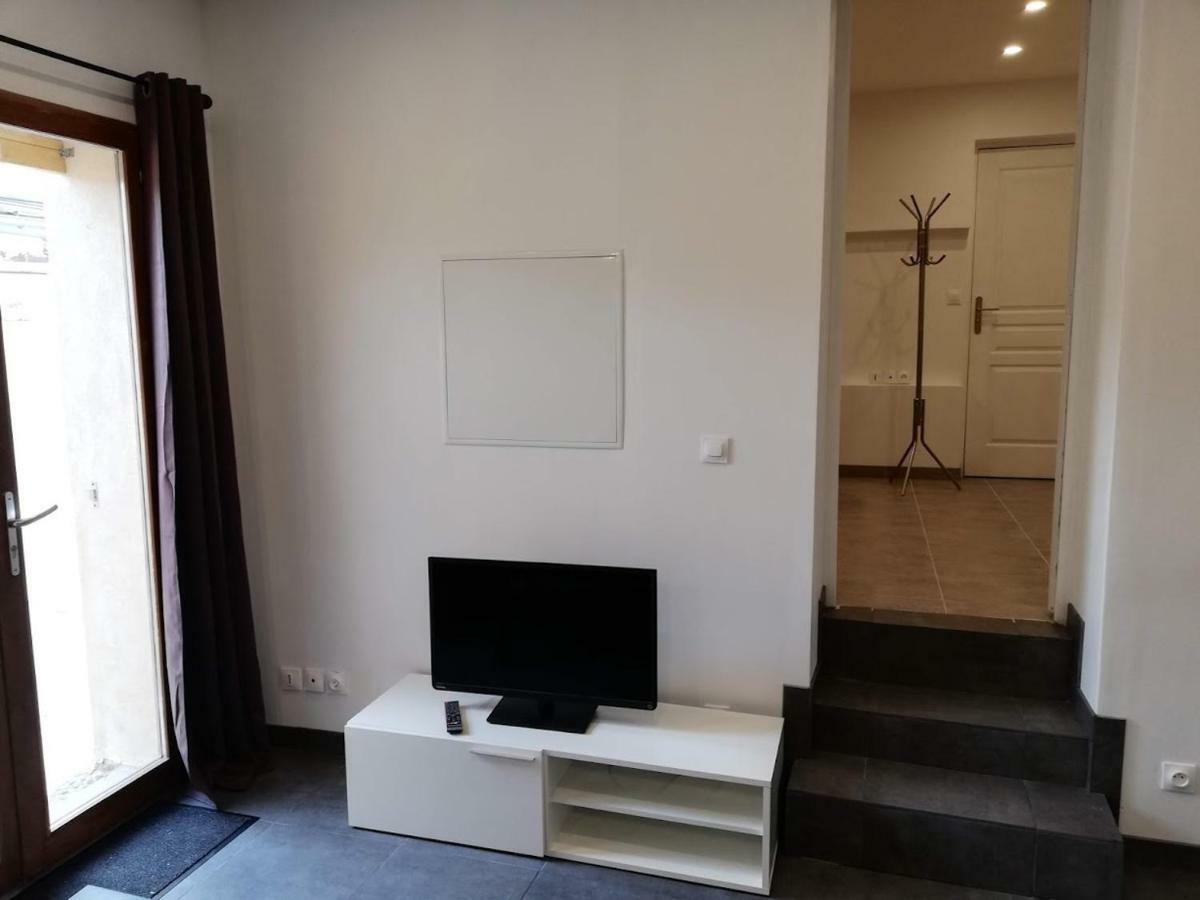 Maison Duplex & Appartement Sur Cour ラ・フェルテ・ゴシェ エクステリア 写真